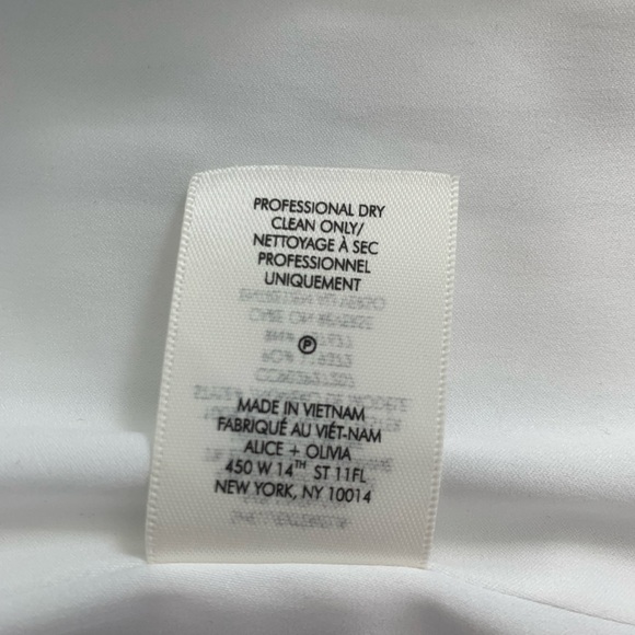 Alice and Olivia black and white striped coat. - Picture 7 of 8